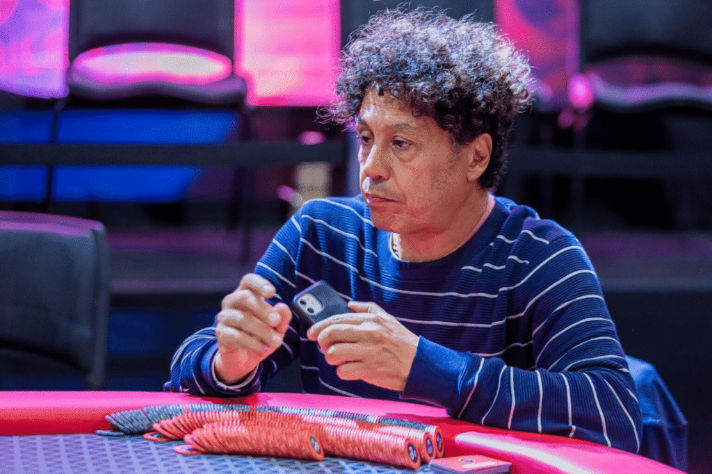 Belluscio va un paso adelante en el camino para convertirse en el Rey Momo del carnaval carioca del poker