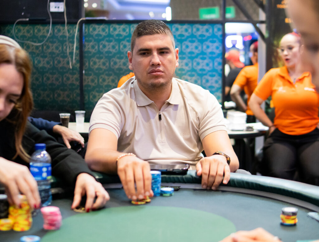 Molina tomó distancia en el vuelo 1C del Evento Principal del Zortea Poker Open