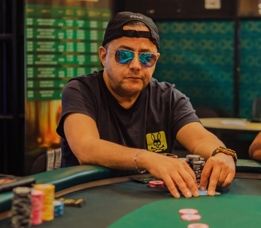 Gerber tuvo el paso más firme al avanzar en el inicio del High Roller, en el despegue del Zortea Poker Open