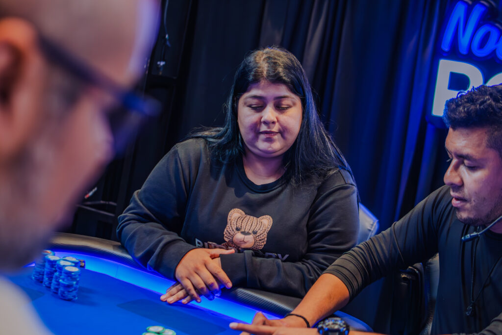 Arango se quedó con la mejor parte del pozo en la disputada definición del título central en el Zortea Poker Open