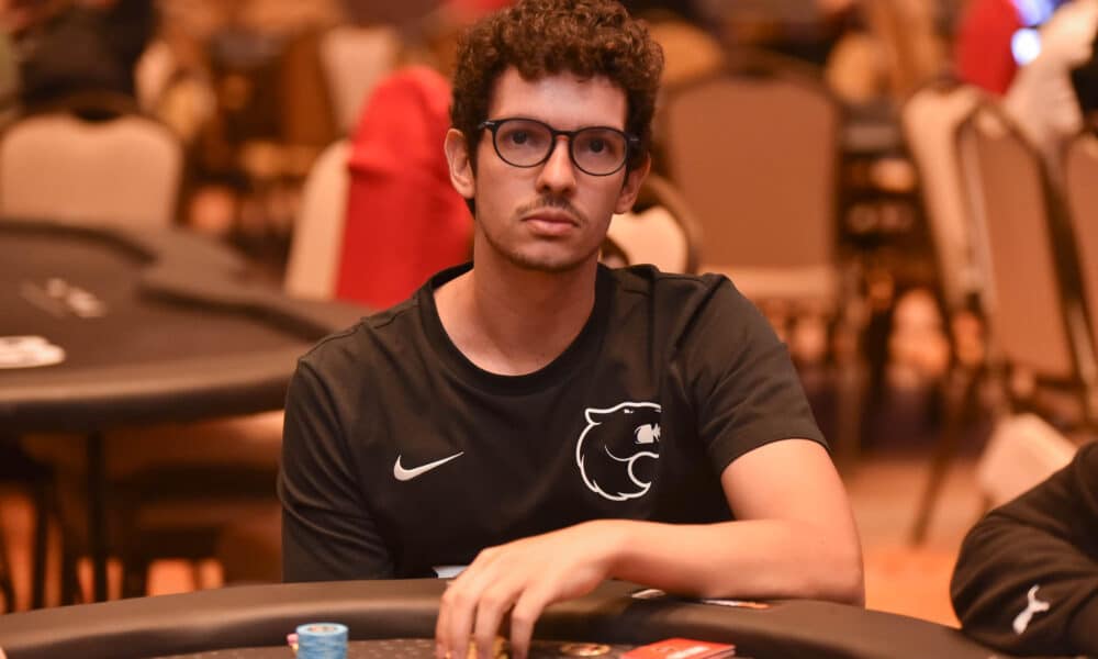 Fidelis tomó su parte en la prolífica cosecha de los brasileños en las WSOP online