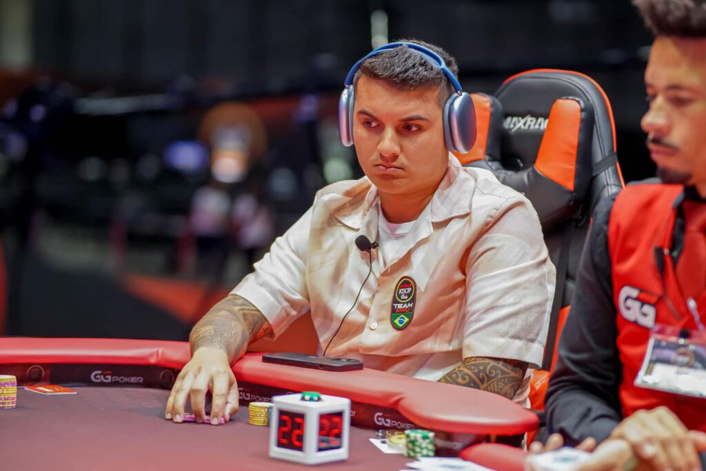 Los anfitriones salen al comando del Día 2 en el torneo central de las KSOP South America