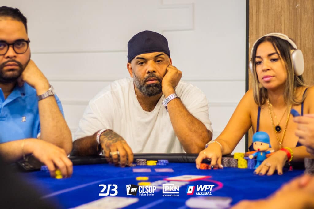 ¡Escalera real! Anthony Pérez la liga en el river ante La Diva del Póker – Open – WPT Global Festival CLSOP, 1C Turbo