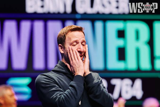 Títulos históricos en el WCOOP