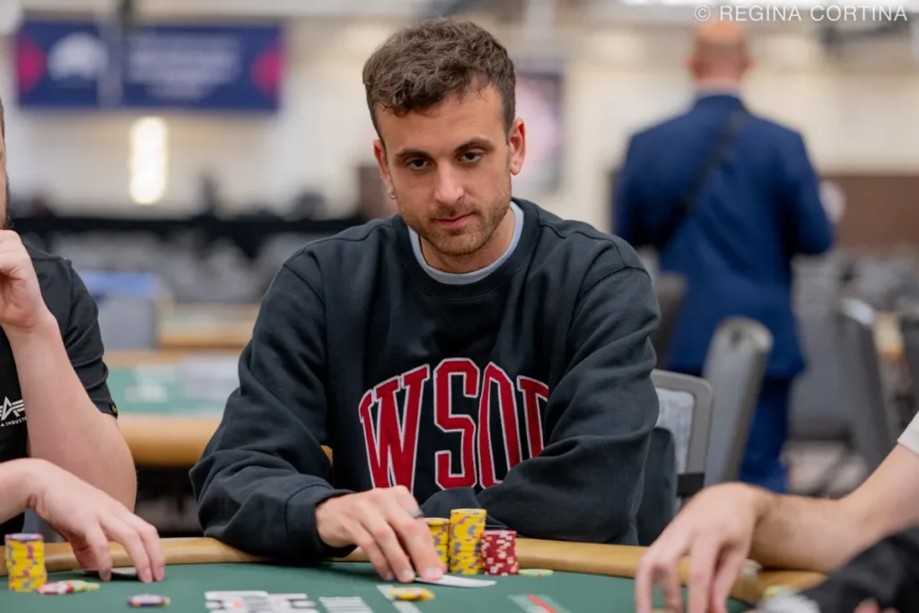 Día 4 del K Super Main Event: Julián Pineda «Don Chimbo» sigue en pie y la legión hispana se reduce a dos