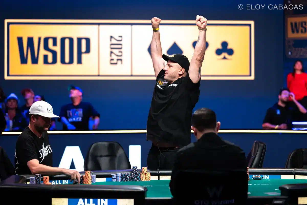 Mesa Final del Evento Principal de la WSOP 2025: Mizrachi Lidera a los Cuatro Finalistas